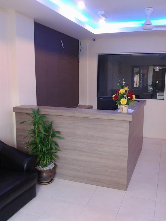 Azzahrah Rizq Hotel Malacca Esterno foto