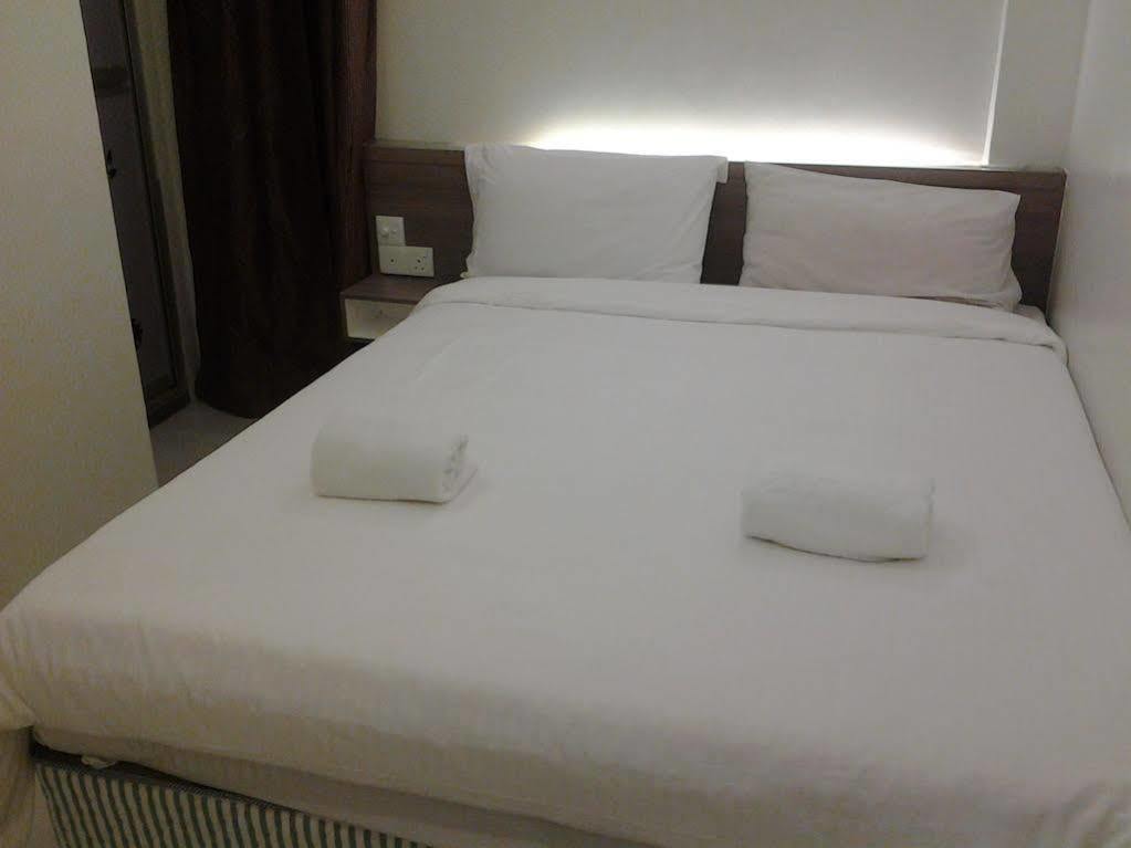 Azzahrah Rizq Hotel Malacca Esterno foto